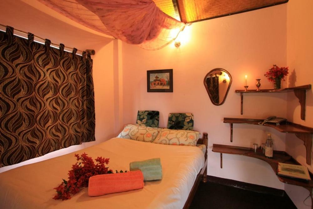 Castle Hotel Pokhara Kültér fotó